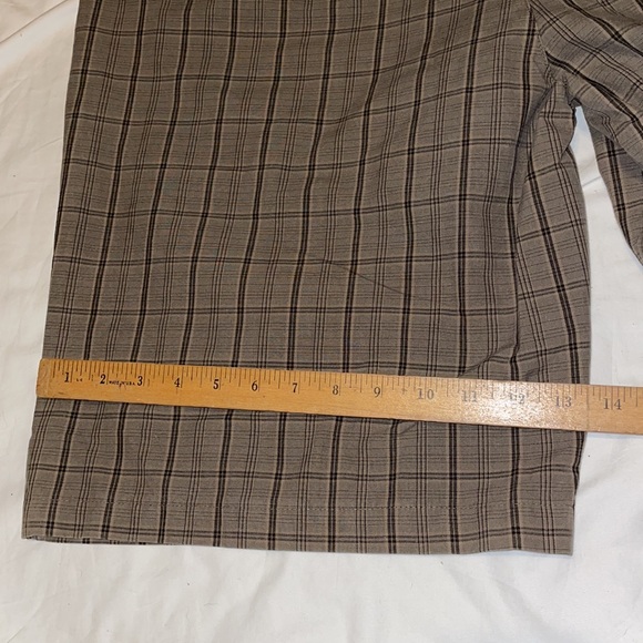 2 mens plaid shorts - Picture 4 of 6